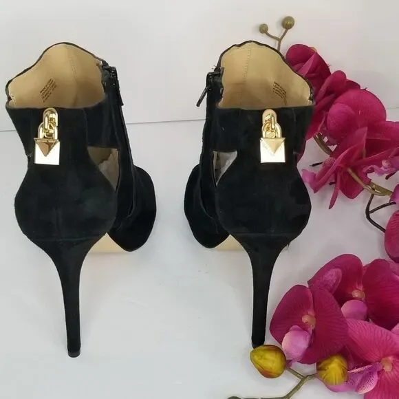 COPY - 🆕️Michael Chic Black Booties - Picture 8 of 10